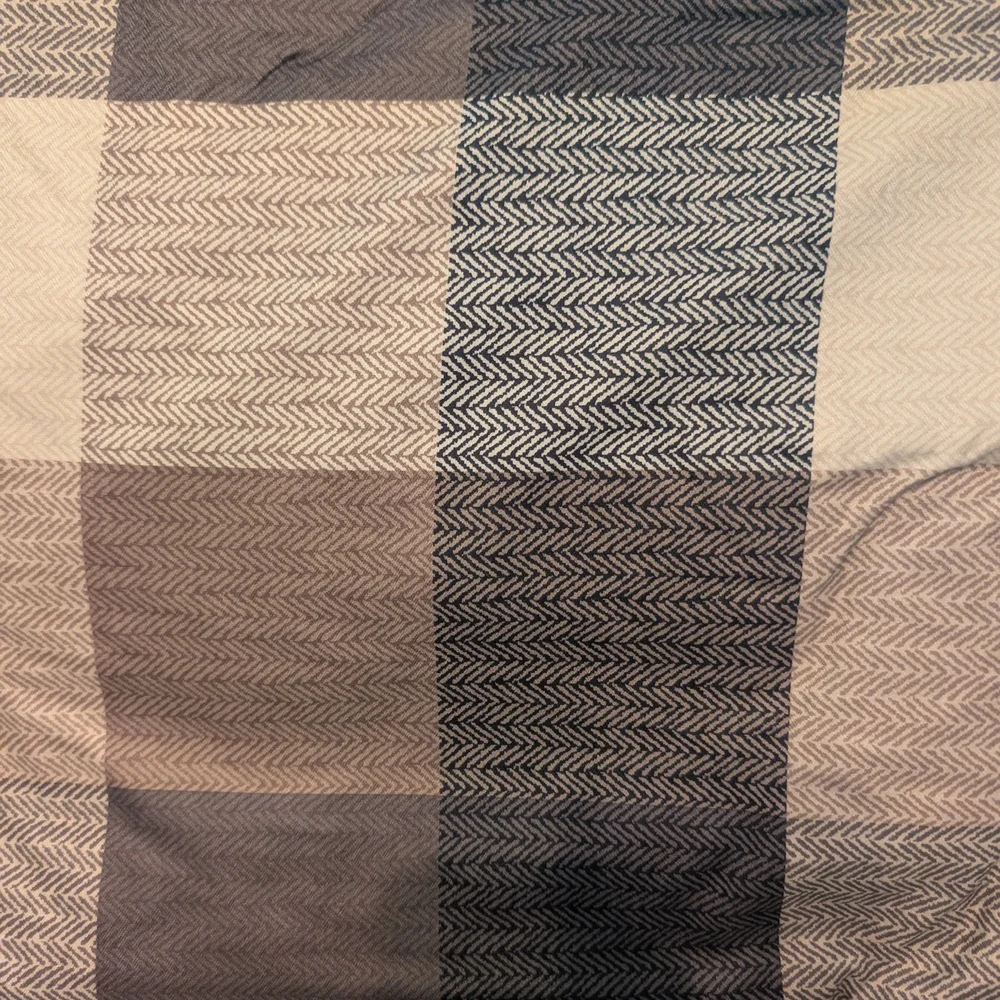Madison Park Herringbone Duvet Cover Set - Black and Tan